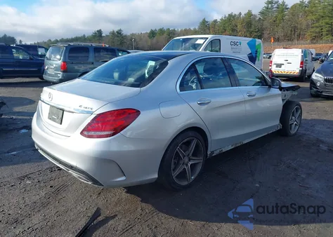 2016 Mercedes-Benz C 300 Sport 4Matic из США, поврежденный, VIN 55SWF4KB6GU117672